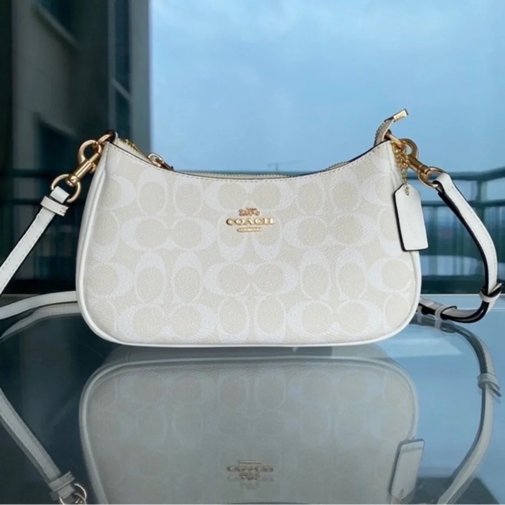 Coach Teri Signature Canvas Shoulder Bag in Glacier White